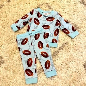 POSH PEANUT SET NWOT